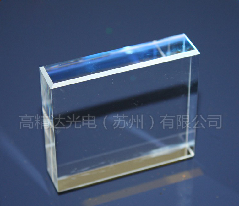 Optical lens manufacturer